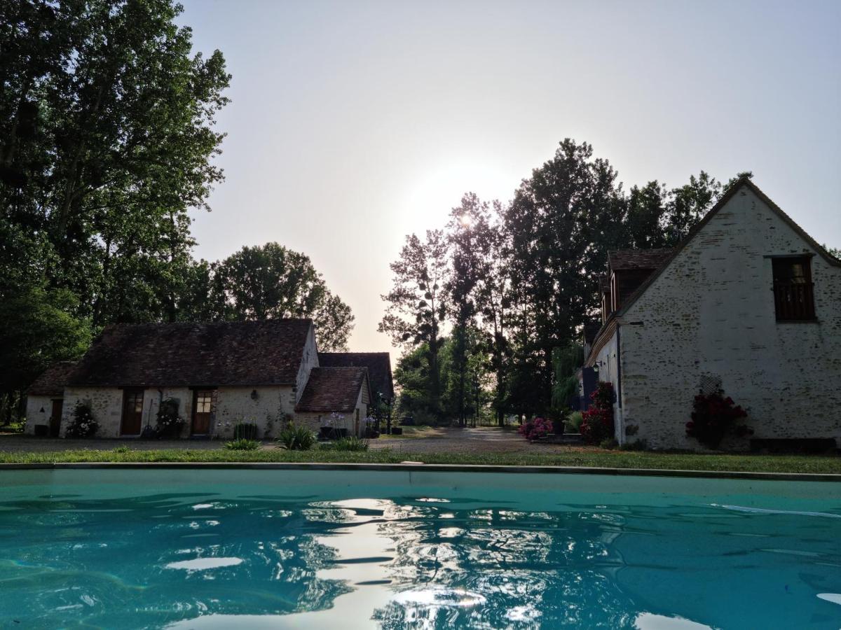 L'Aupinouse Chambre Double La Suze-sur-Sarthe Exterior foto